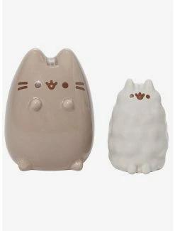 Kitchen Pusheen And Stormy Salt And Pepper Shaker Set